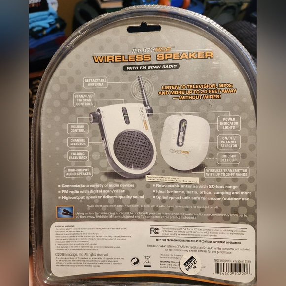 Wireless speaker with FM scan - Picture 2 of 3